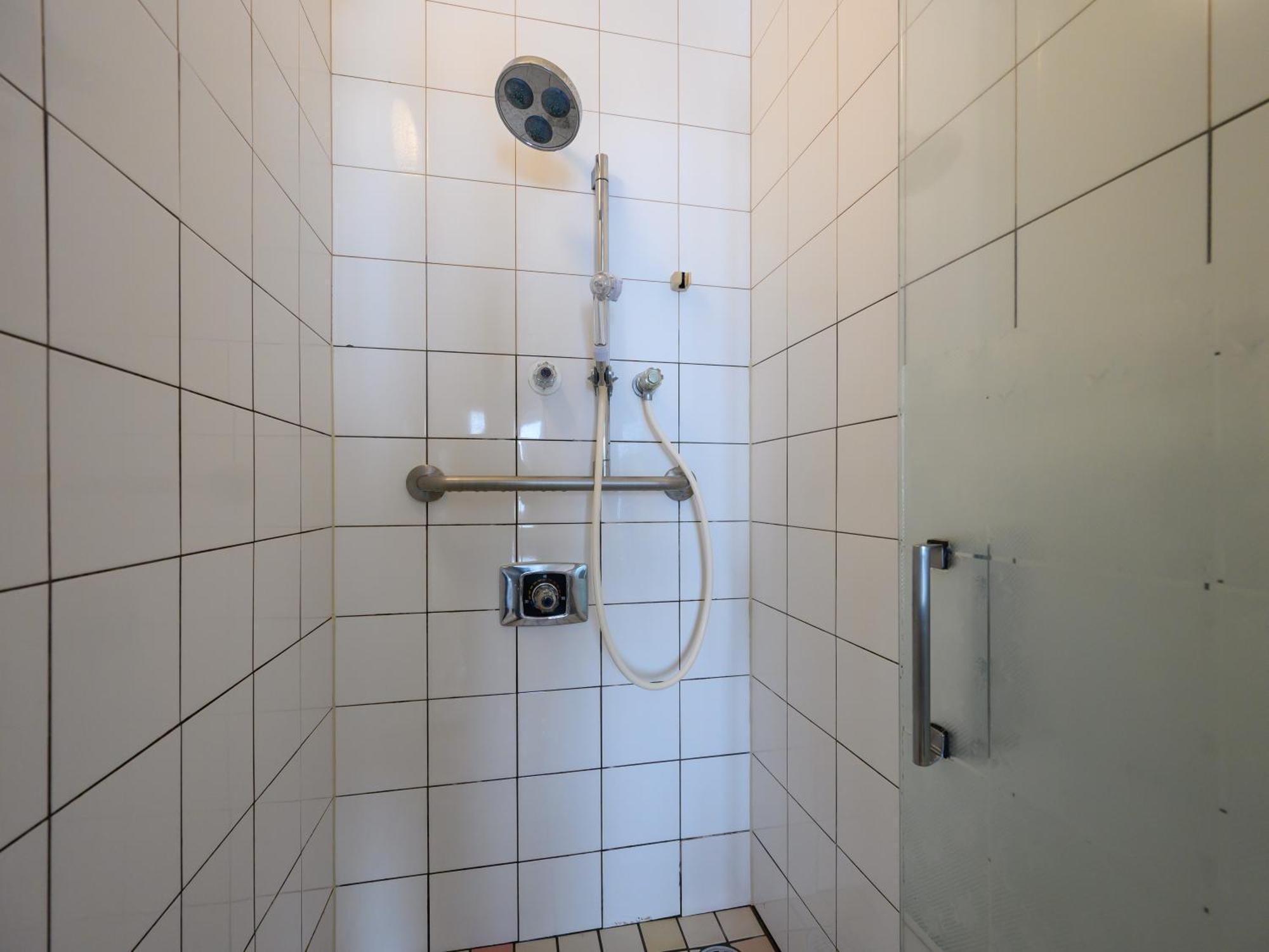 レストイン多賀 多賀町 エクステリア 写真